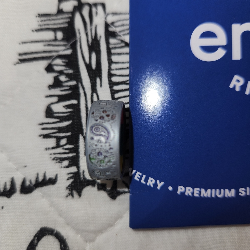 Enso Silver/Vivid Rainbow Paisley Ring Size 7